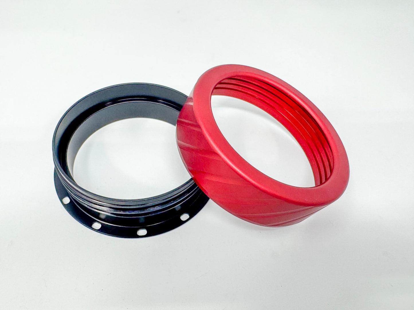 75mm - FLANGED - Base + Cap - Kozmo Bear Claw™ Rocket Motor Retainers