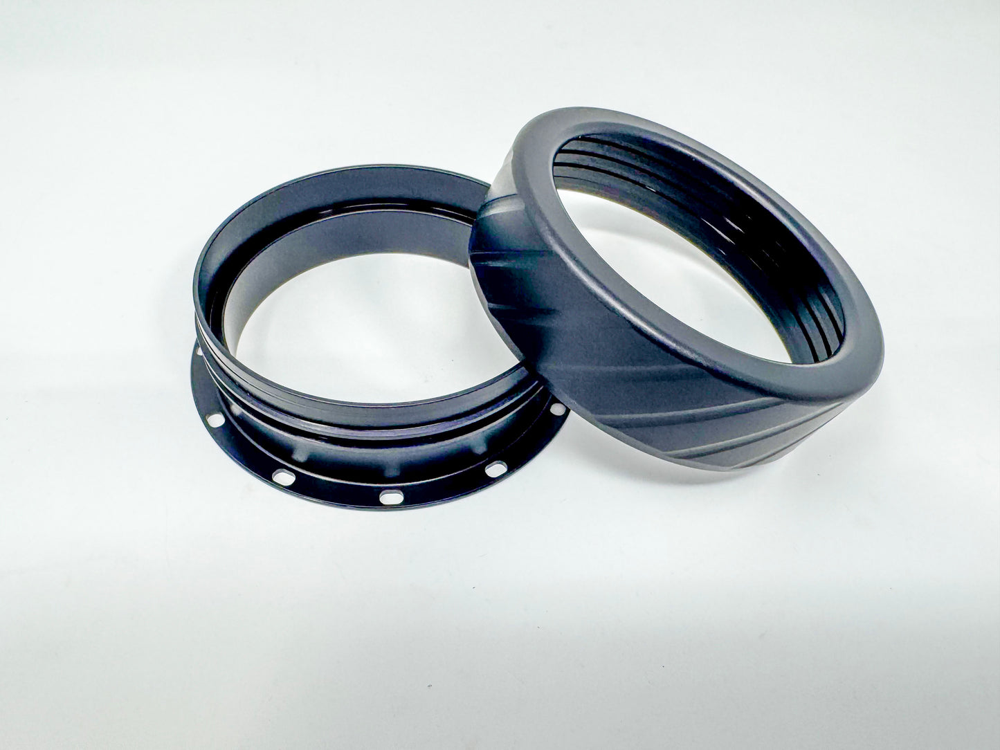 75mm - FLANGED - Base + Cap - Kozmo Bear Claw™ Rocket Motor Retainers