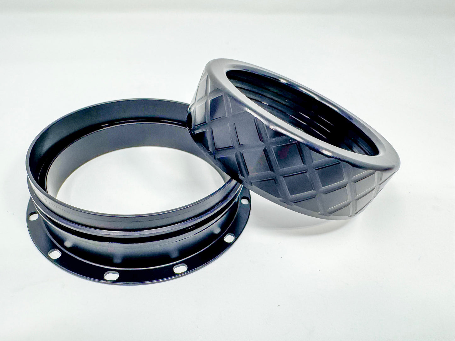 75mm - FLANGED - Base + Cap - Kozmo Bear Claw™ Rocket Motor Retainers